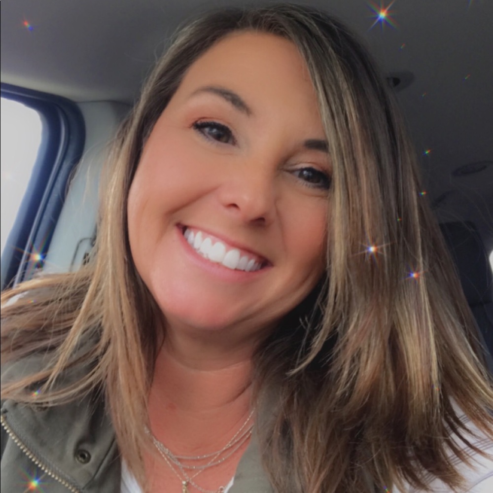 Meet your Posher, Ivy